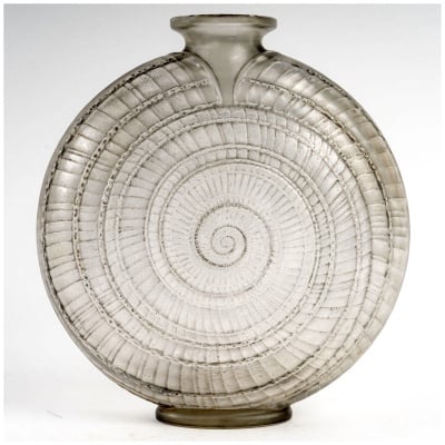 1920 René Lalique – Vase Escargot Verre Blanc Patiné Gris