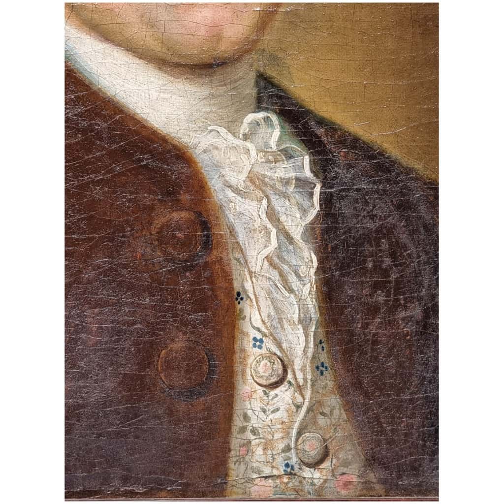 Portrait of a Gentleman - French School - Oil on Canvas - 18th 5