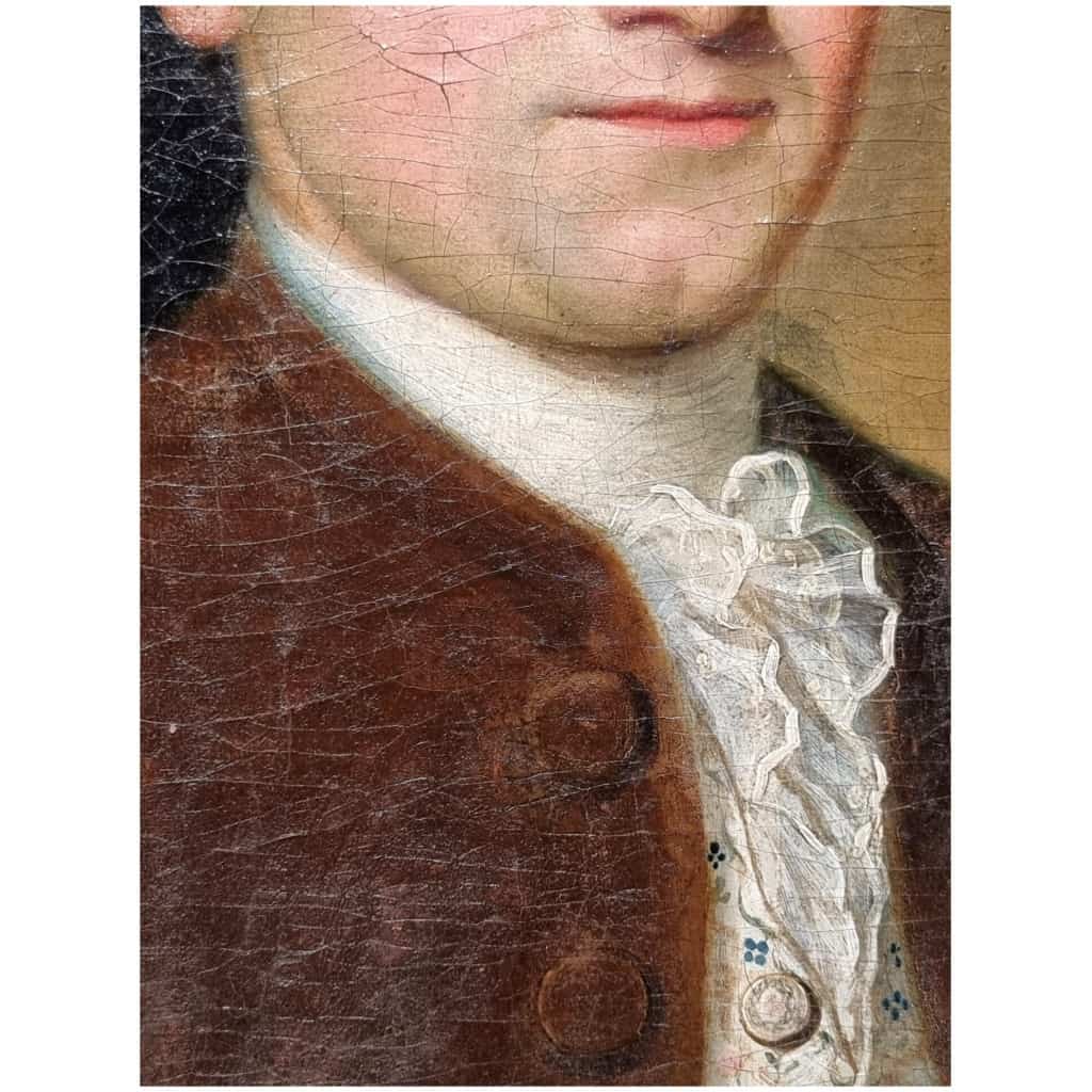 Portrait of a Gentleman - French School - Oil on Canvas - 18th 7