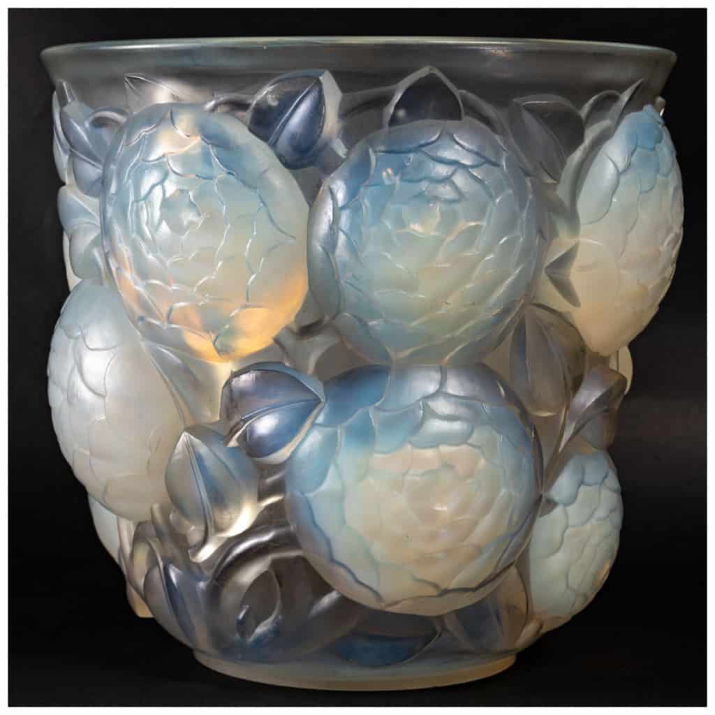 René Lalique (1860-1945) – “Oran” Opalescent Vase 5