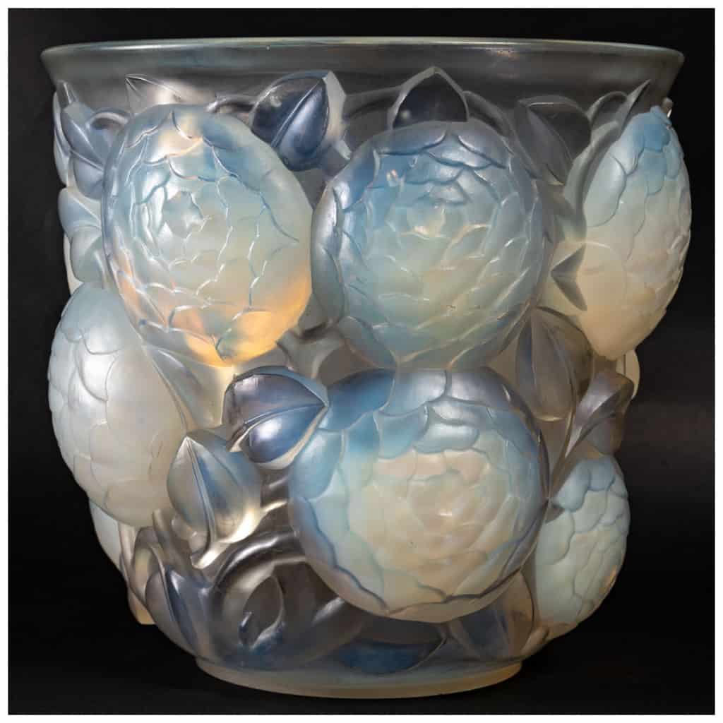 René Lalique (1860-1945) – Vase Opalescent « Oran » 5