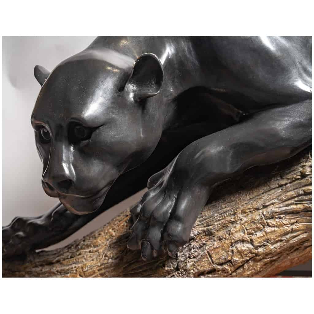 Important bronze group of a black panther on a branch 10