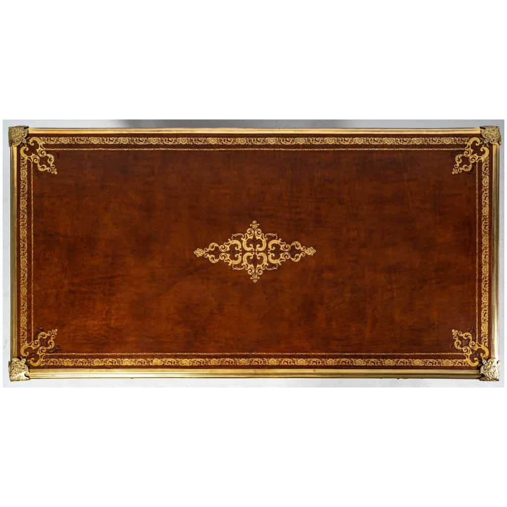 Bureau plat en bois de Violette et Amarante à décor de bronze doré époque Louis XV 6