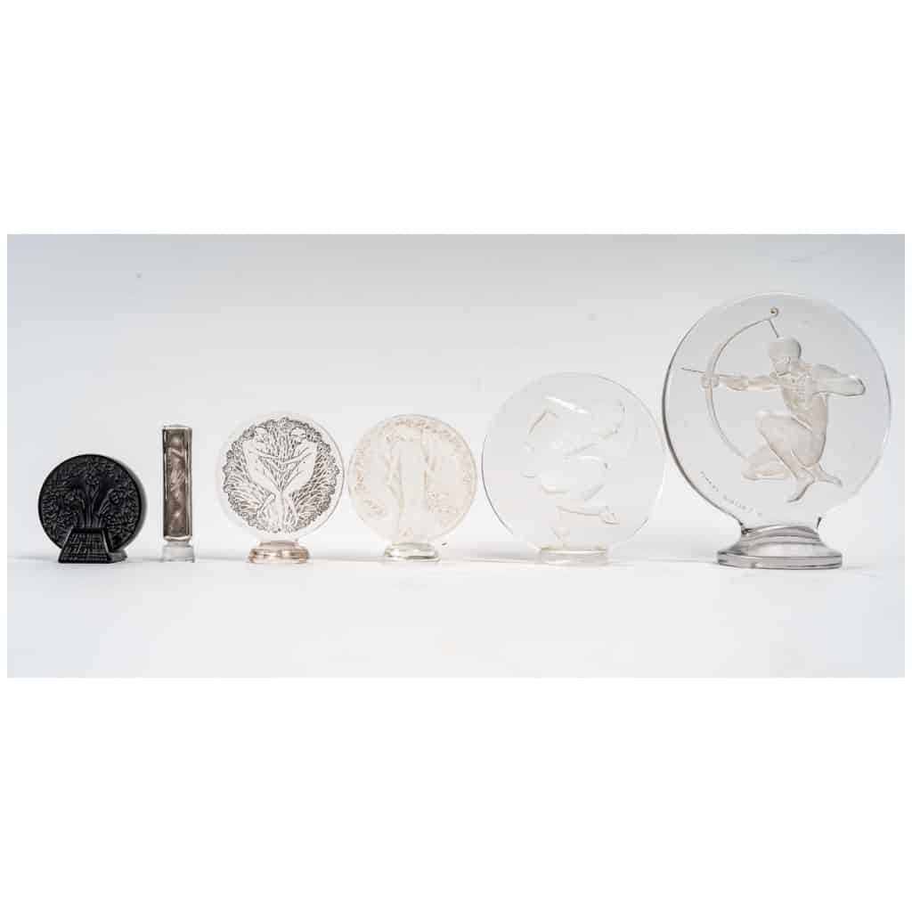 René Lalique : Cachet « Faune » en verre blanc moulé pressé 5