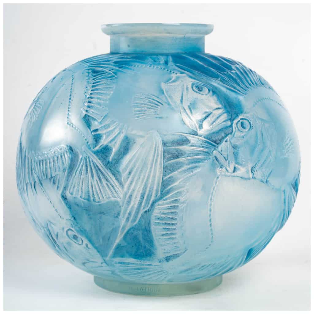 René Lalique : Vase « Poissons » Opalescent 4