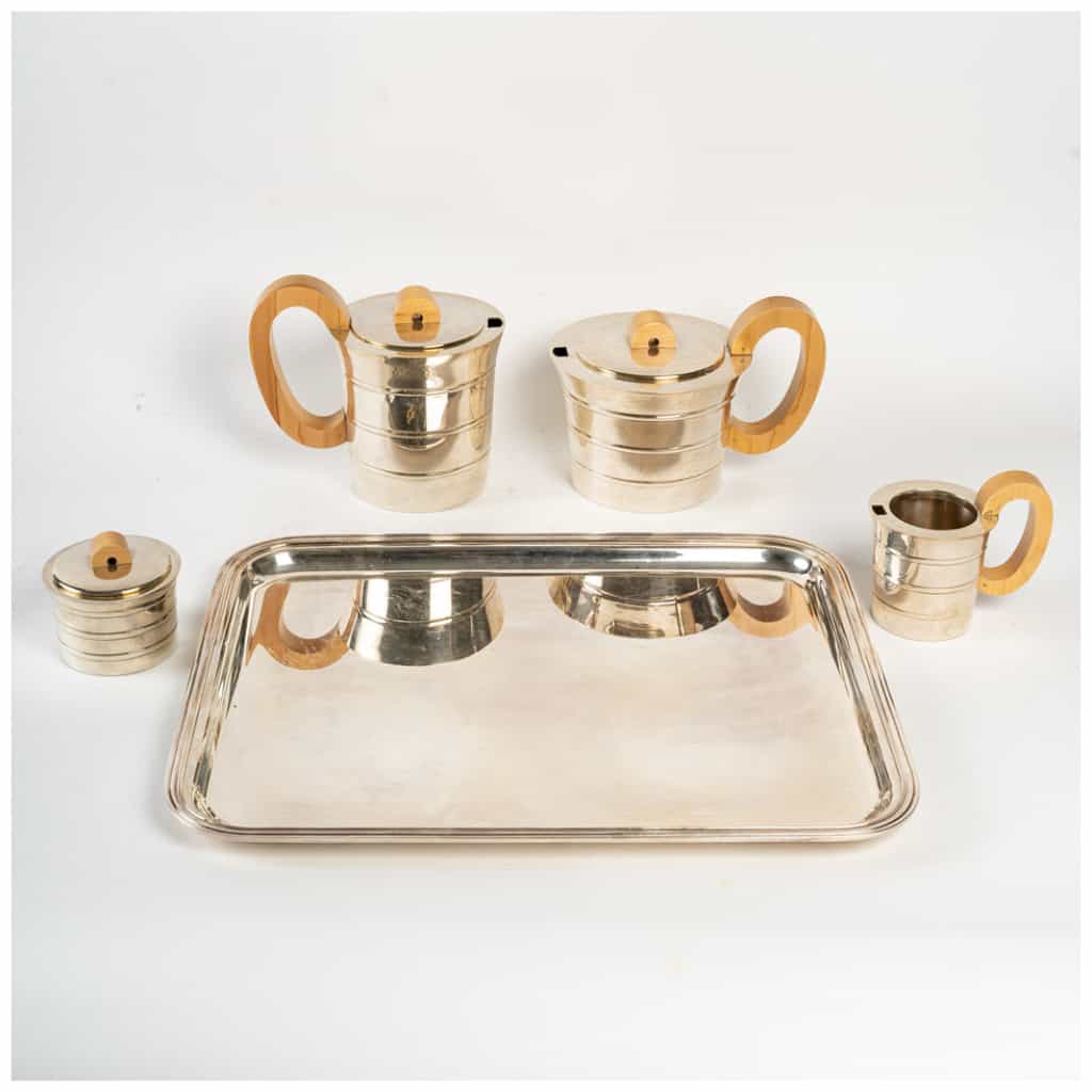 Jean Puiforcat Tea-Coffee service in solid silver and its metal tray 6