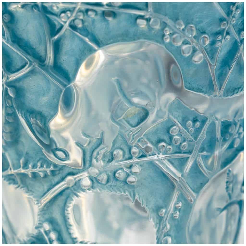 RENÉ LALIQUE ( 1860-1945) Vase « Senart » 7