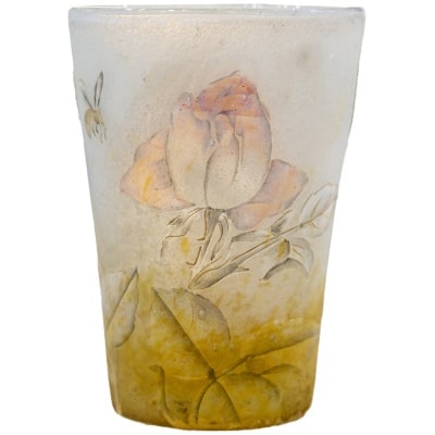 Daum vase émaillé rose et abeille