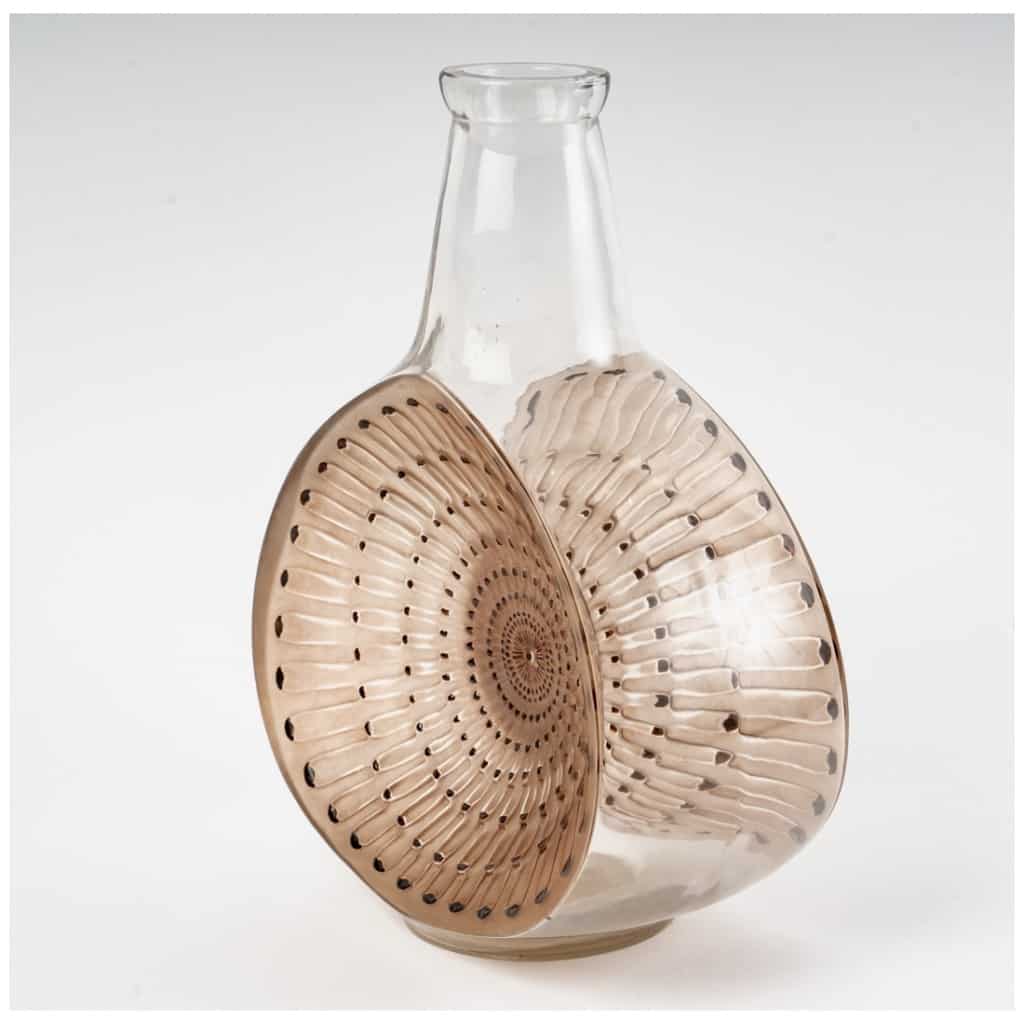 1913 René Lalique – Carafe Reine Marguerite Verre Blanc Patiné Sépia Emaillé Marron 5