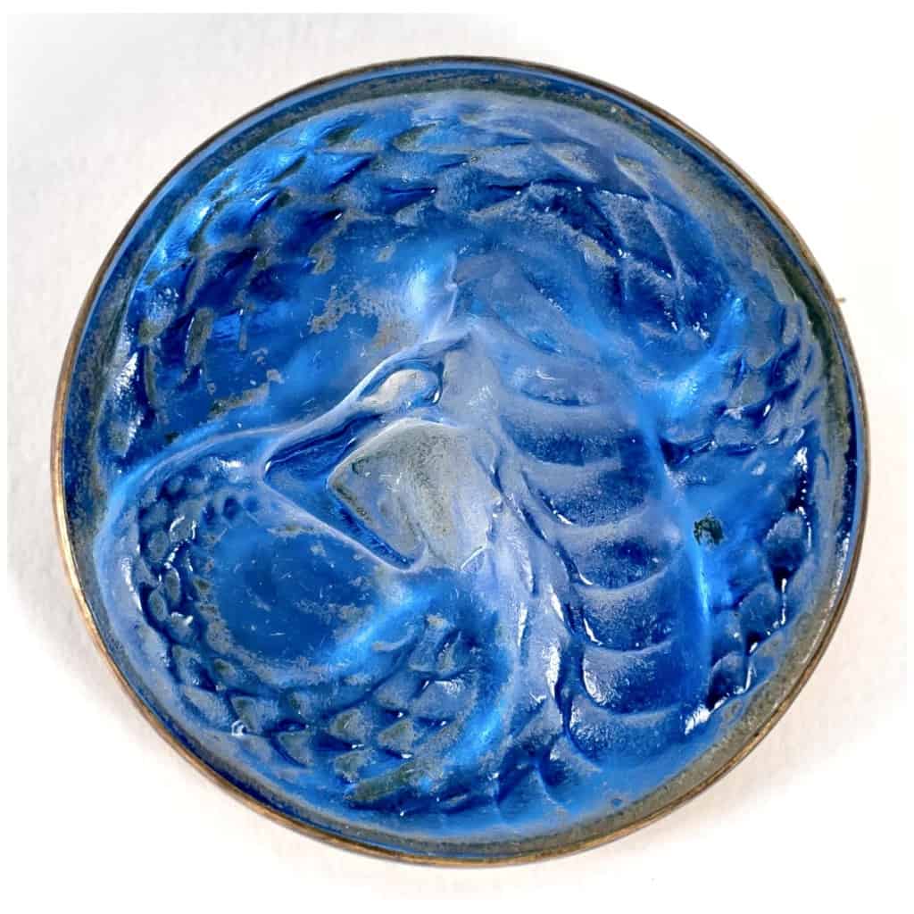 1911 René Lalique – Snake Brooch White Glass On Electric Blue Tinsel 3