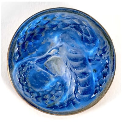 1911 René Lalique – Broche Serpent Verre Blanc Sur Clinquant Bleu Electrique