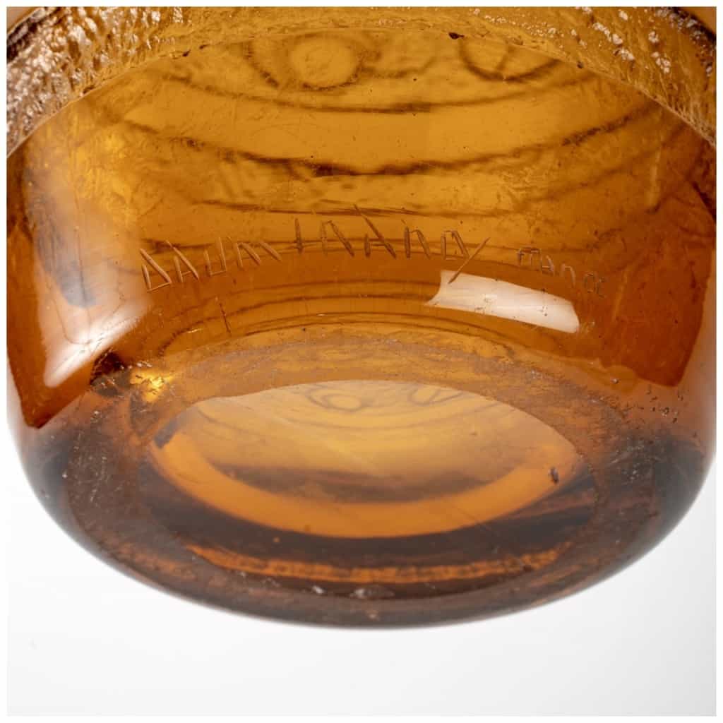 1930 Daum Nancy – Vase Art Déco Géométrique à Anses Verre Orange Ambré Dégagé à l’Acide 12
