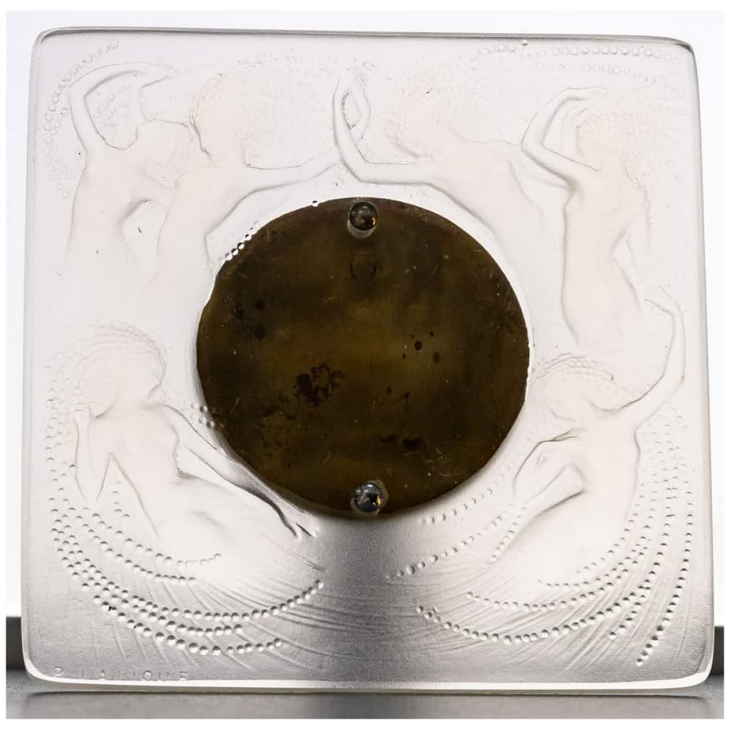 René Lalique “Naiade” frame 4