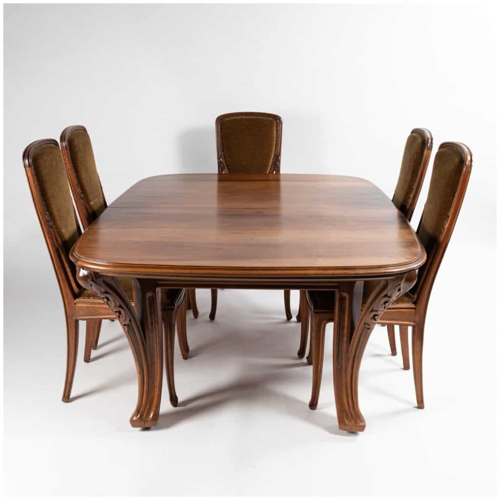 Louis Majorelle (1859-1926), “Viorne” dining room furniture in walnut, XIXe 11