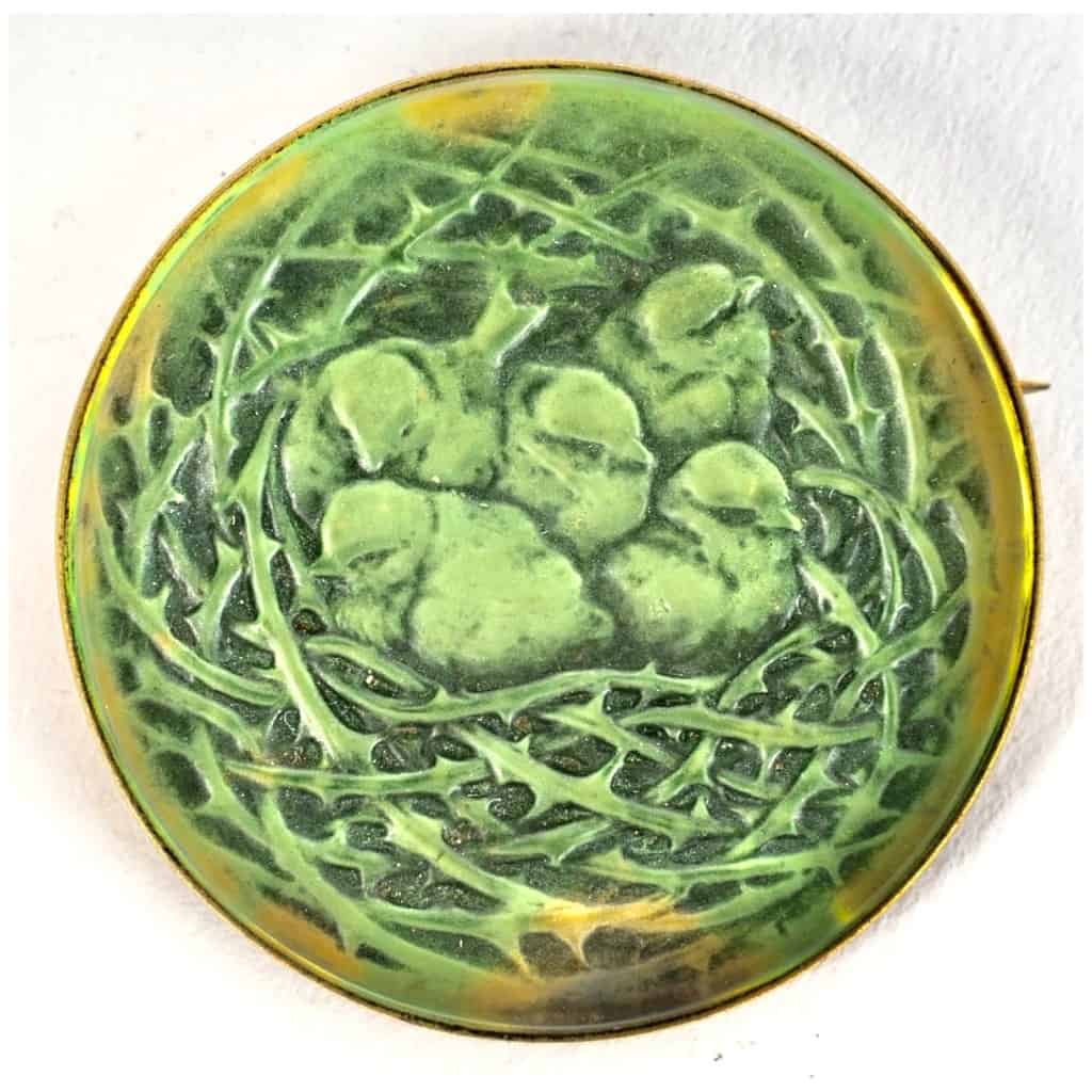 1920 René Lalique – Broche Nid d’Oiseaux Verre Blanc Patiné Gris Sur Clinquant Vert 3