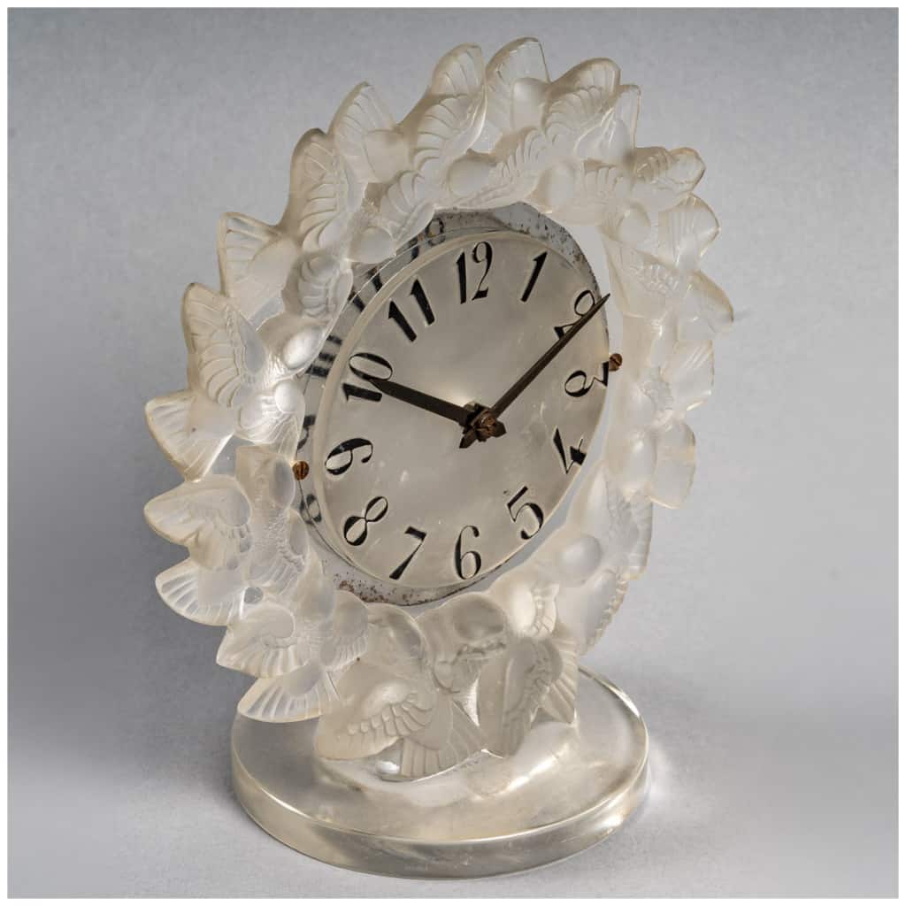 1931 René Lalique – Pendule Roitelets Verre Blanc Mouvement Mécanique Oméga 6