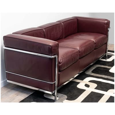 Le Corbusier, Perriand, Jeanneret – Cassina – Sofa Lc2 Deep Bordeaux Red Leather 3 Seater