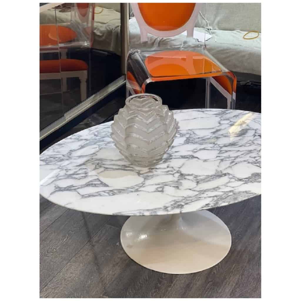 Eero Saarinen & Knoll International – table basse ovale « tulipe » en marbre 9