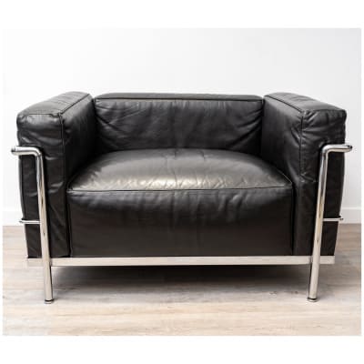 Le Corbusier, Perriand, Jeanneret – Cassina – Armchair Lc3 Black Leather Steel Structure