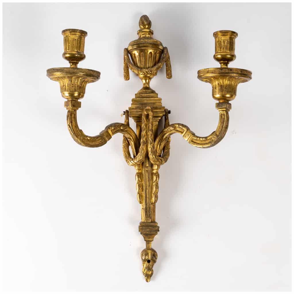 Pair of Louis period sconces XVI (1774 – 1793). 4