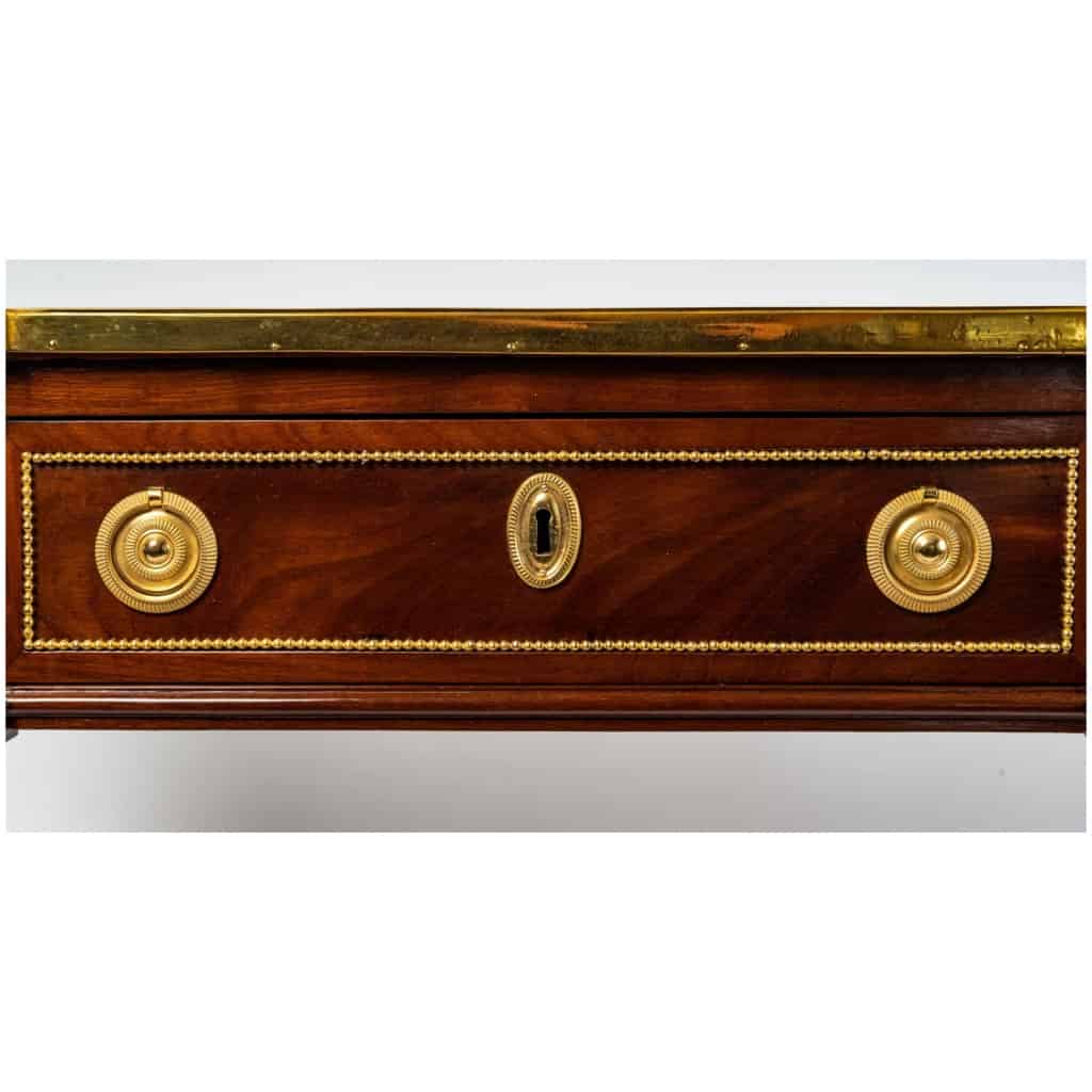 Console d’applique d’époque Louis XVI (1774 – 1793). 4