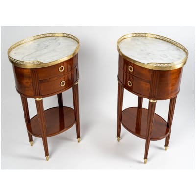 Pair of Louis style bedside tables XVI. 3