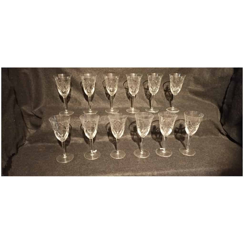 service de 48 verres et broc à eau et carafe en cristal de Lorraine ( prix pour 50 pièces) 5