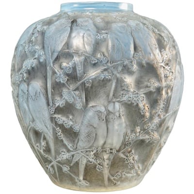 René Lalique : Vase Perruches Opalescent