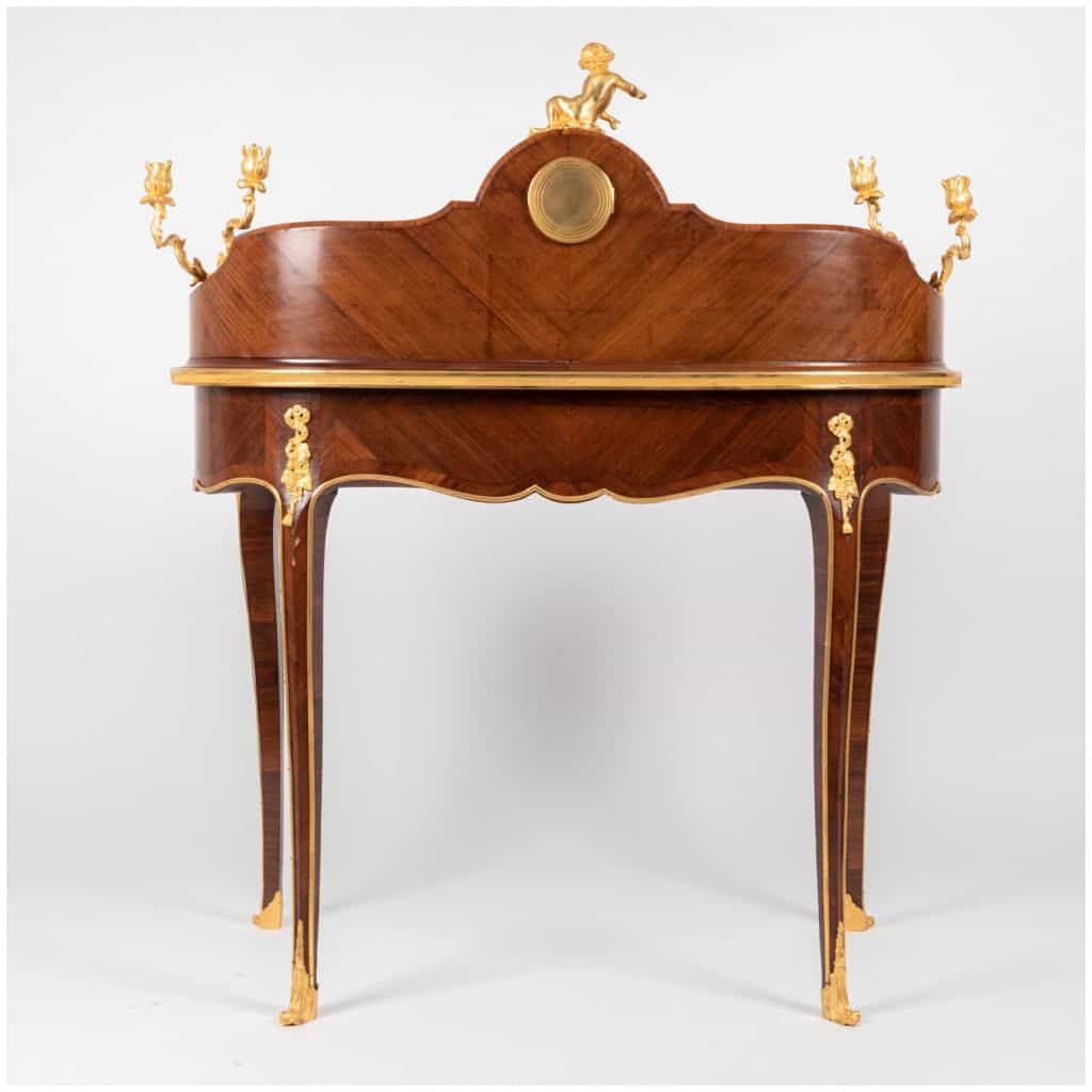 Bureau de Dame à l’horloge en marqueterie de bois précieux et en bronze doré, XIXe 5