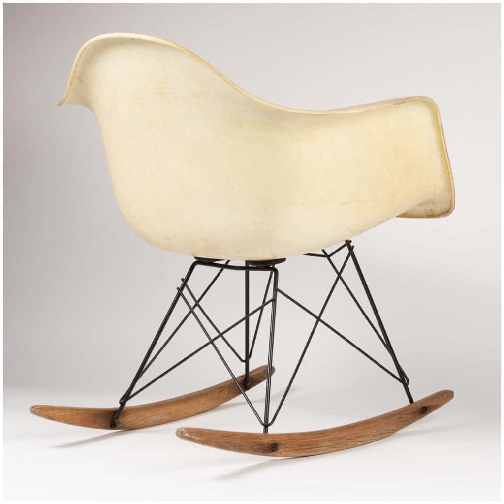 Charles (1907-1978) et Ray (1912-1988) Eames, fauteuil à bascule RAR, 1950 6