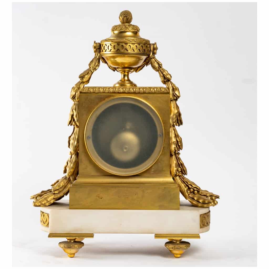 Louis style clock XVI. 8