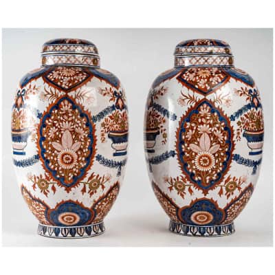 Paire d’importantes jarres ovoïdes à décor dans le style Kinrande Manufacture de Samson vers 1860