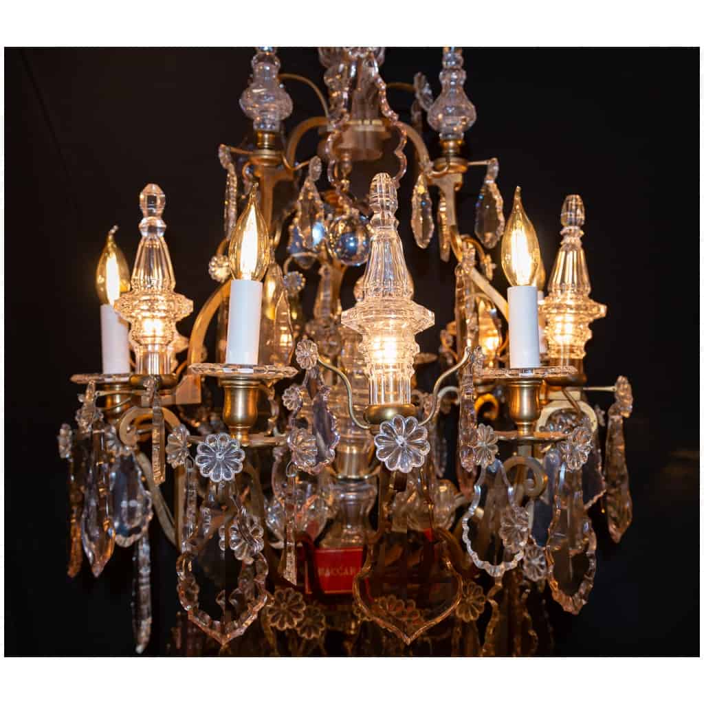 Lustre de style Louis XV en bronze doré et décor de cristal taillé signé par les Cristalleries de Baccarat vers 1880 8