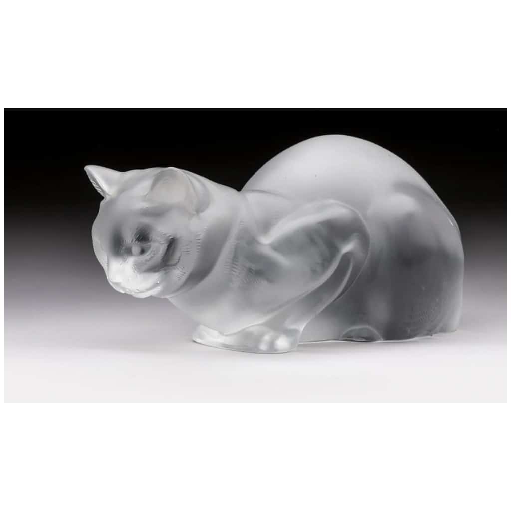 Maison Lalique : »Chat Couché » 4