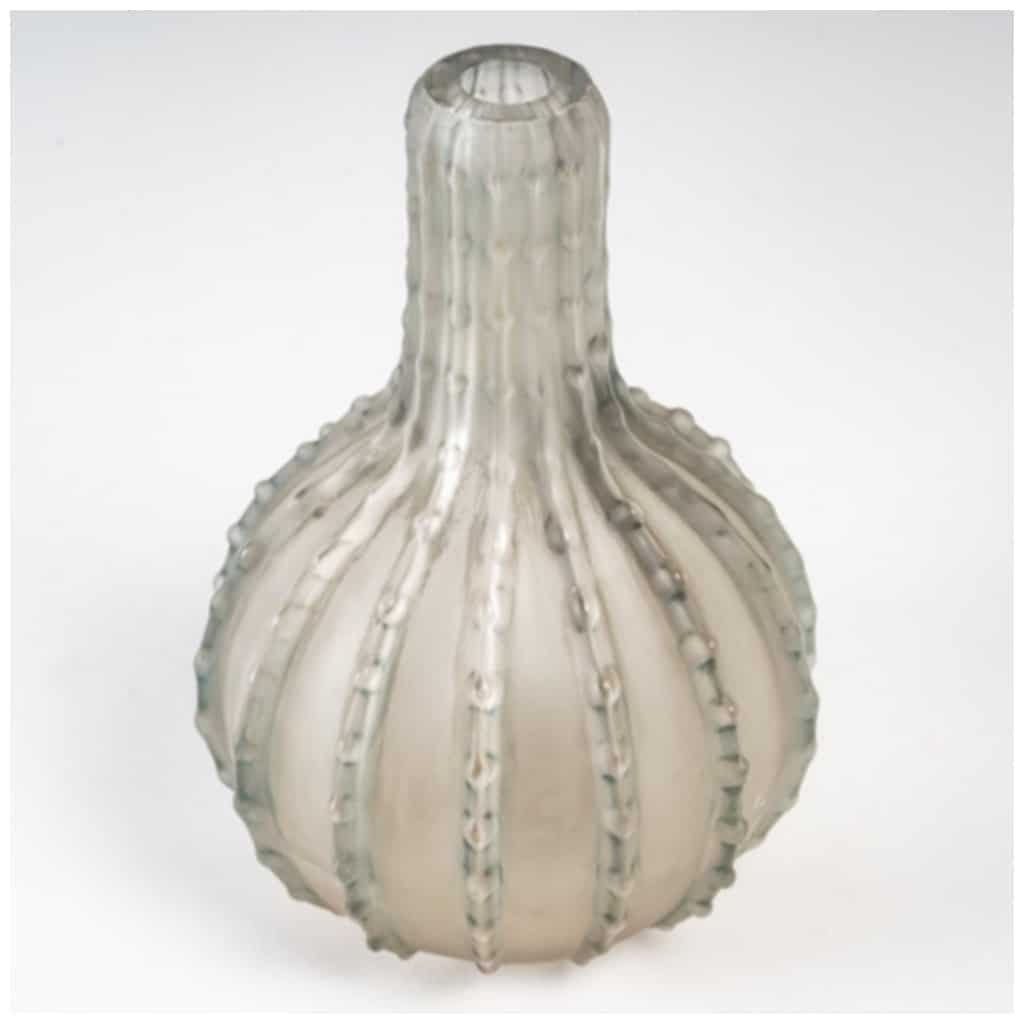René Lalique : « Dentelé » Vase 1912 5