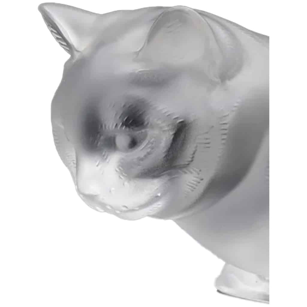 Maison Lalique: “Lying Cat” 5