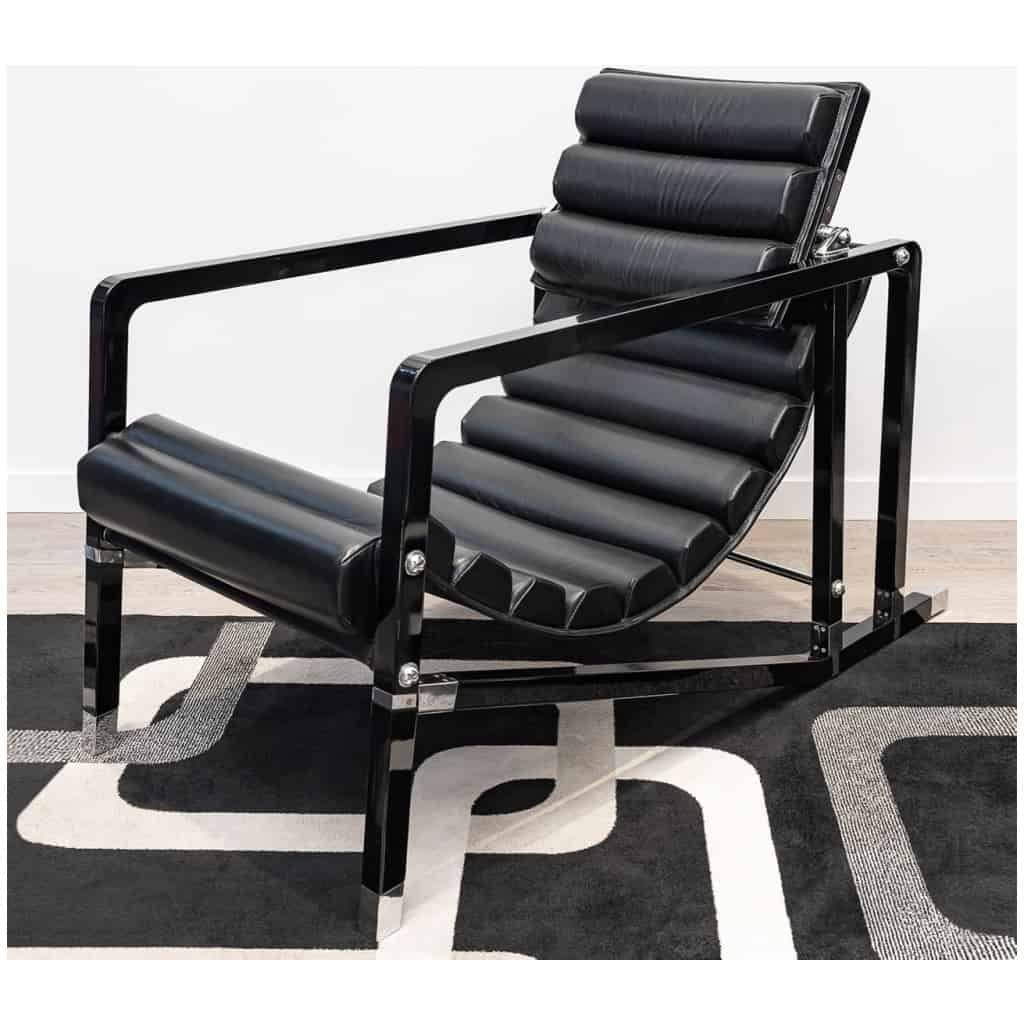 Eileen Gray – Ecart International – Transat Cuir Noir Et Bois Laqué Noir 3