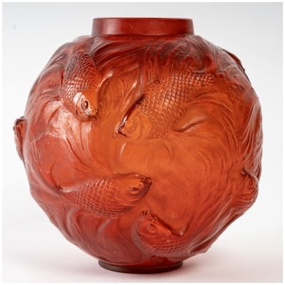 1924 René Lalique – Vase Formose Verre Rouge Tomate Double Couche Patiné Gris