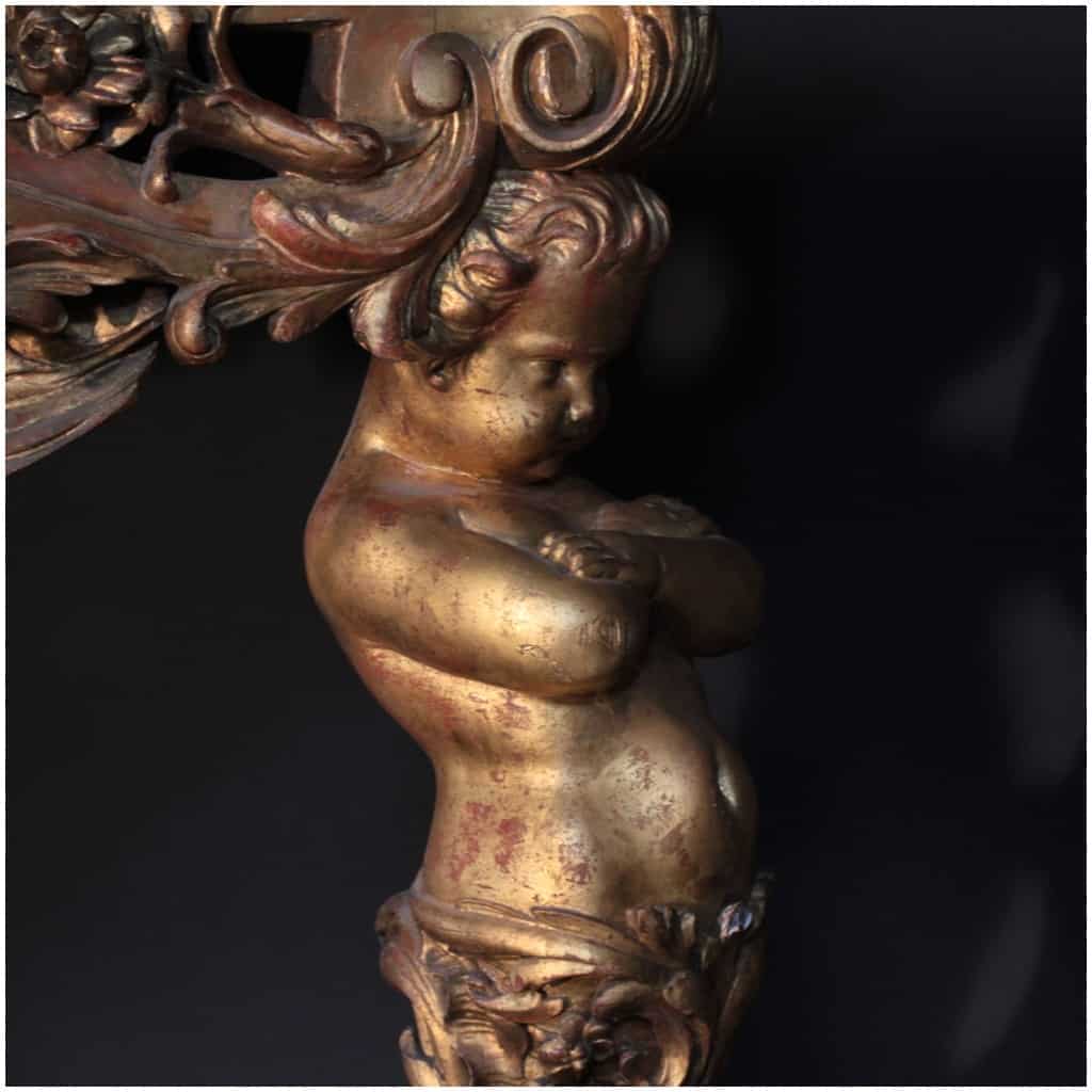 Console aux Putti en chêne sculpté et doré, plateau en marbre de carrare, XIXe 9