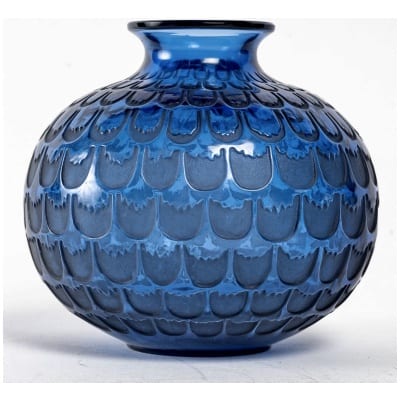 1930 René Lalique – Pomegranate Vase Sapphire Blue Glass Patinated Gray