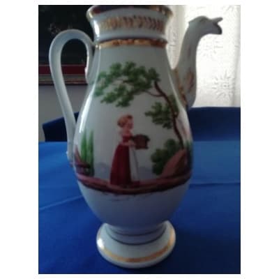 cafetière porcelaine en  » Vieux Paris » jeux d’enfants
