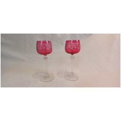 verres couleur rubis, Baccarat ou Saint Louis. VENDU