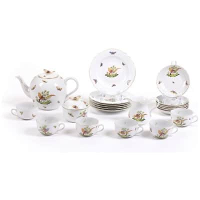 Herend: 21-Piece Porcelain Tea Service