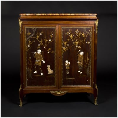 Furniture with inlaid support height, Asia, XIXe