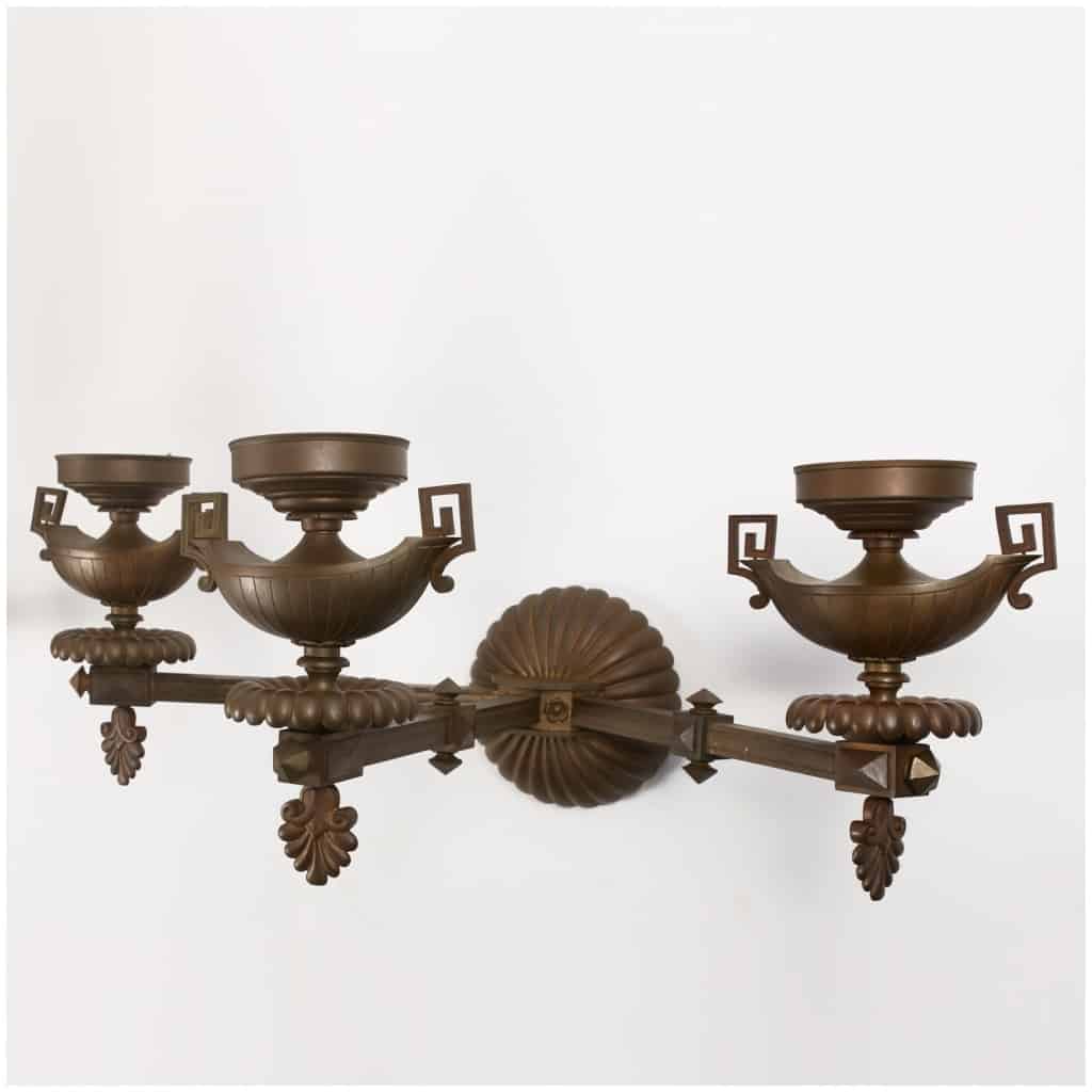 Pair of Neo-Greek bronze sconces, XIXe 4