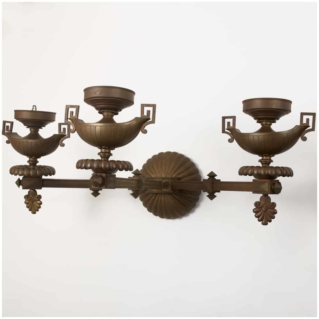 Pair of Neo-Greek bronze sconces, XIXe 5