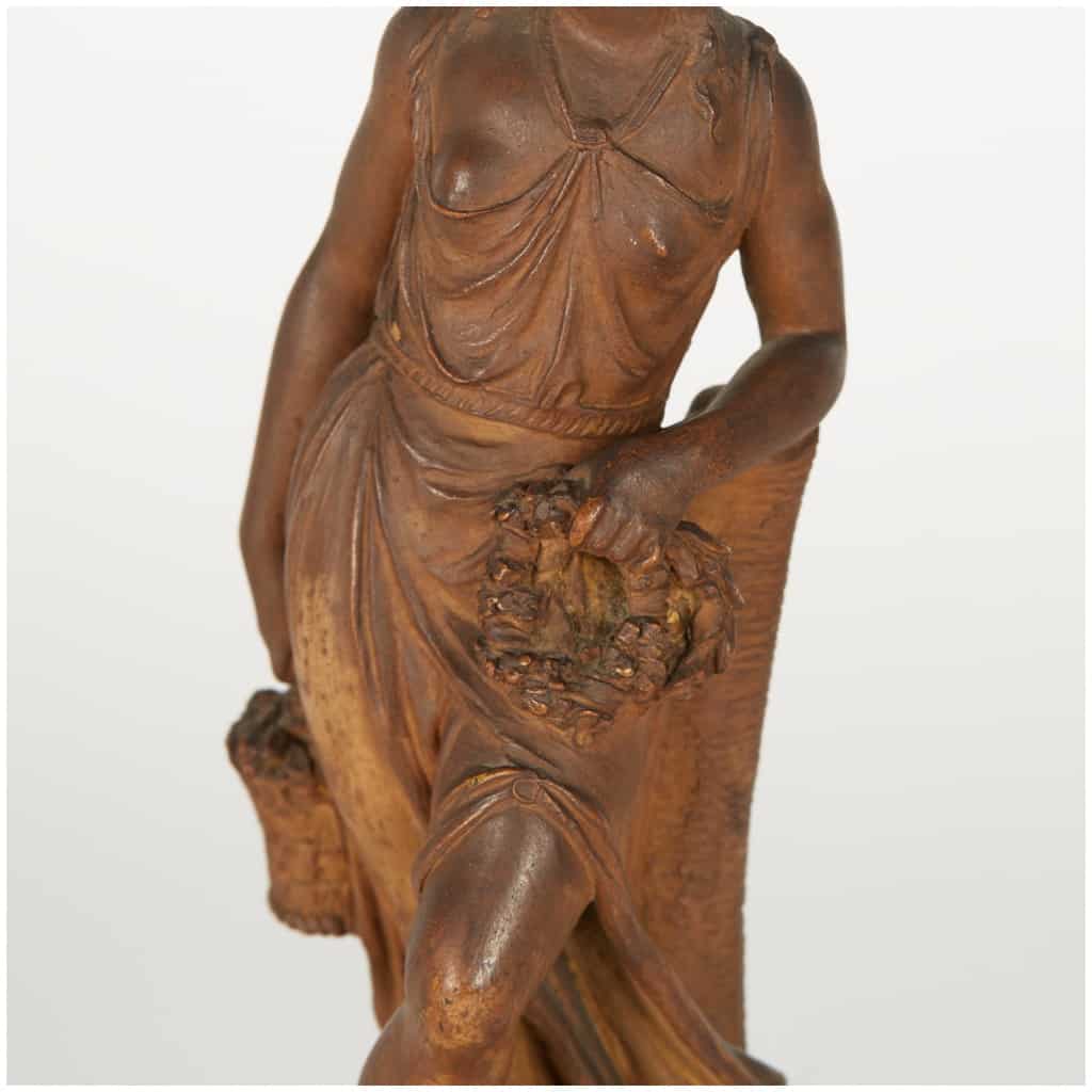 Terracotta Woman In The Antique, XVIIIe 10
