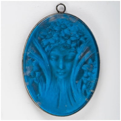 1919 René Lalique – White Glass Head Pendant Mirror On Electric Blue Tinsel