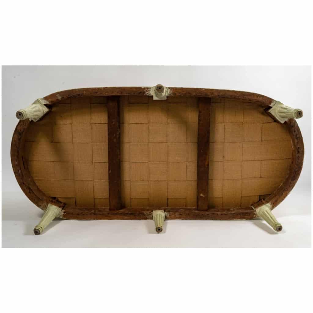 Claude Gorgu – Canapé en hêtre laqué époque Louis XVI vers 1790 provenant de l’Hôtel de Jarnac 9