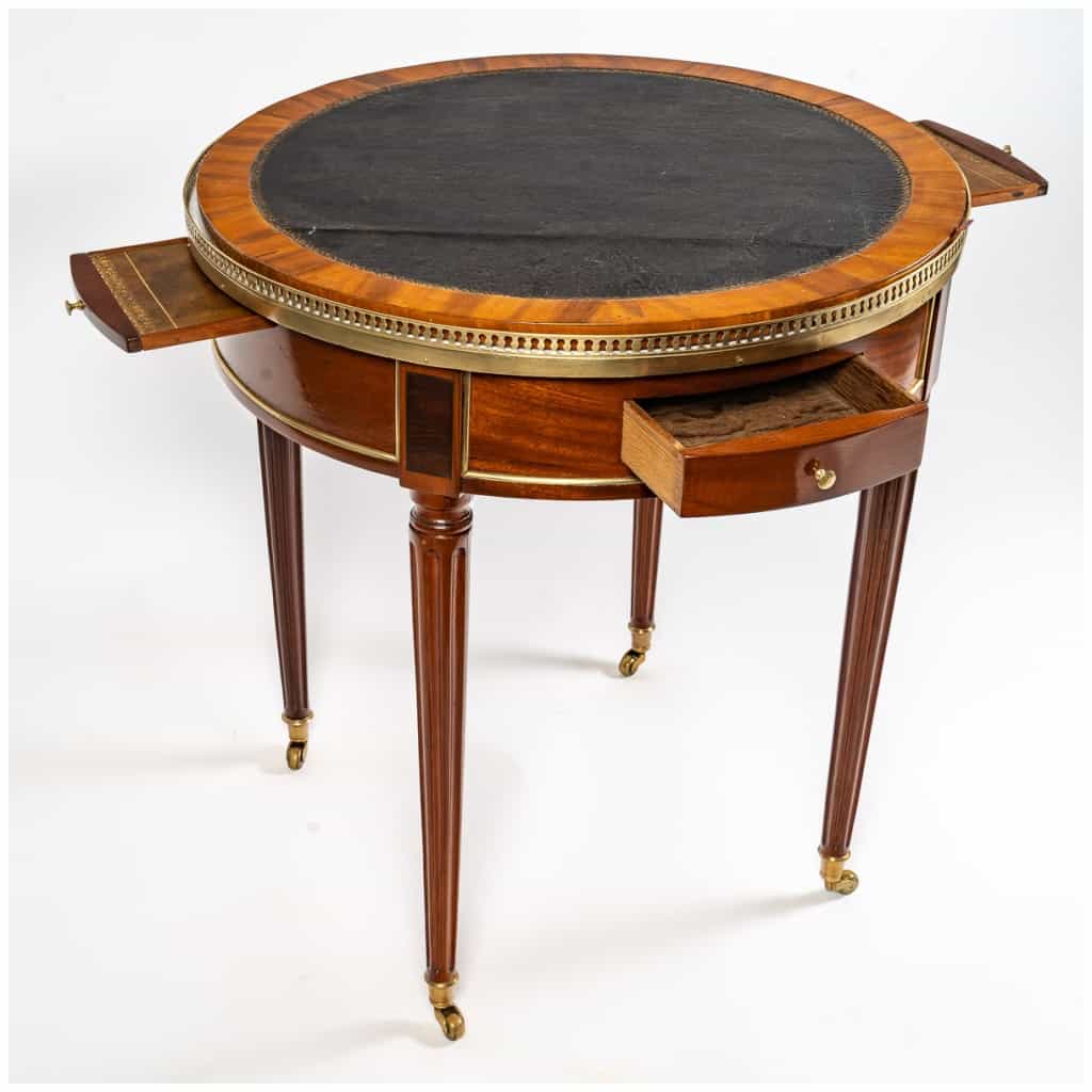 Table bouillotte d’époque Louis XVI (1774 – 1793). 5